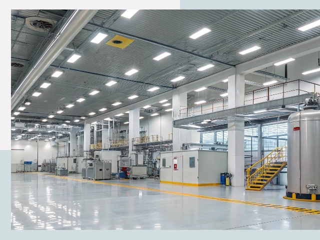 Освещение ангаров в Благовещенске от 609 руб. - Эффективные решения